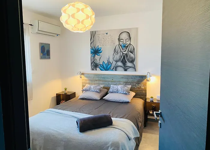 74 Cita Di Sali * Porto Vecchio